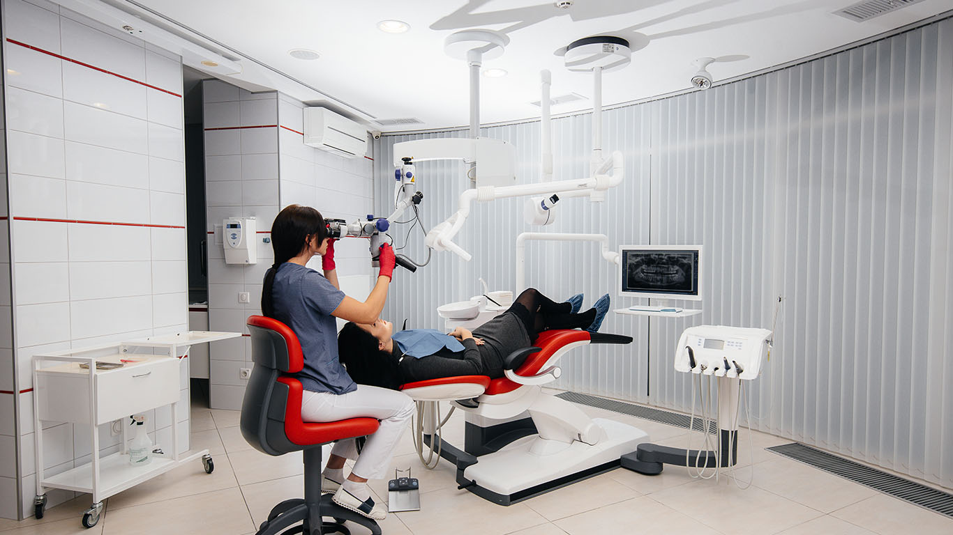 Dental clinic in anakaputhur